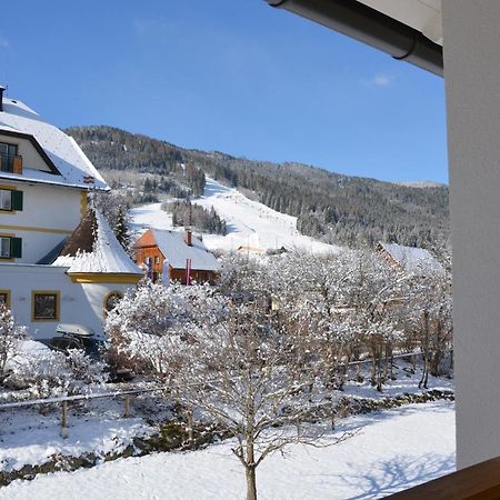 לינה וארוחת בוקר סנט גאורגן אוב מוראו Haus Ofner Am Kreischberg מראה חיצוני תמונה