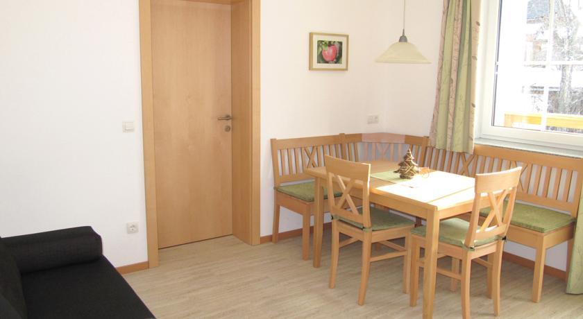 לינה וארוחת בוקר סנט גאורגן אוב מוראו Haus Ofner Am Kreischberg חדר תמונה