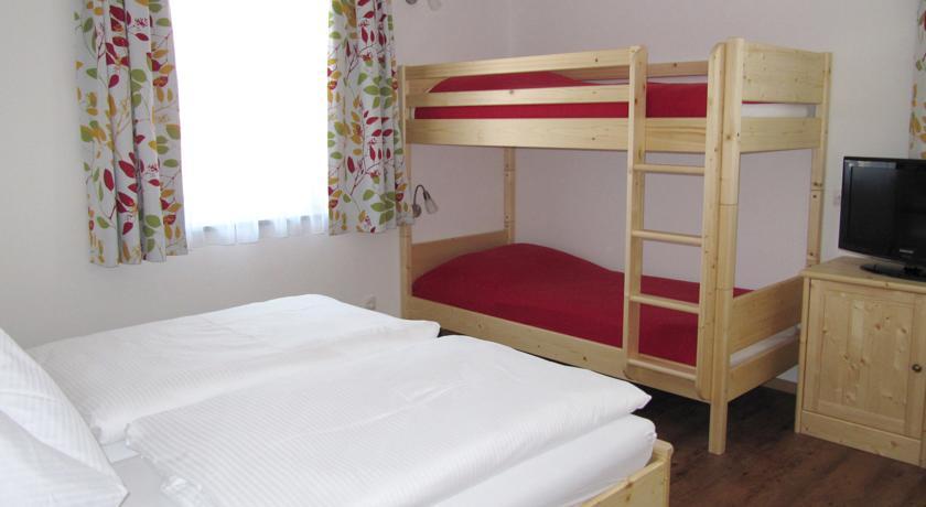 לינה וארוחת בוקר סנט גאורגן אוב מוראו Haus Ofner Am Kreischberg חדר תמונה