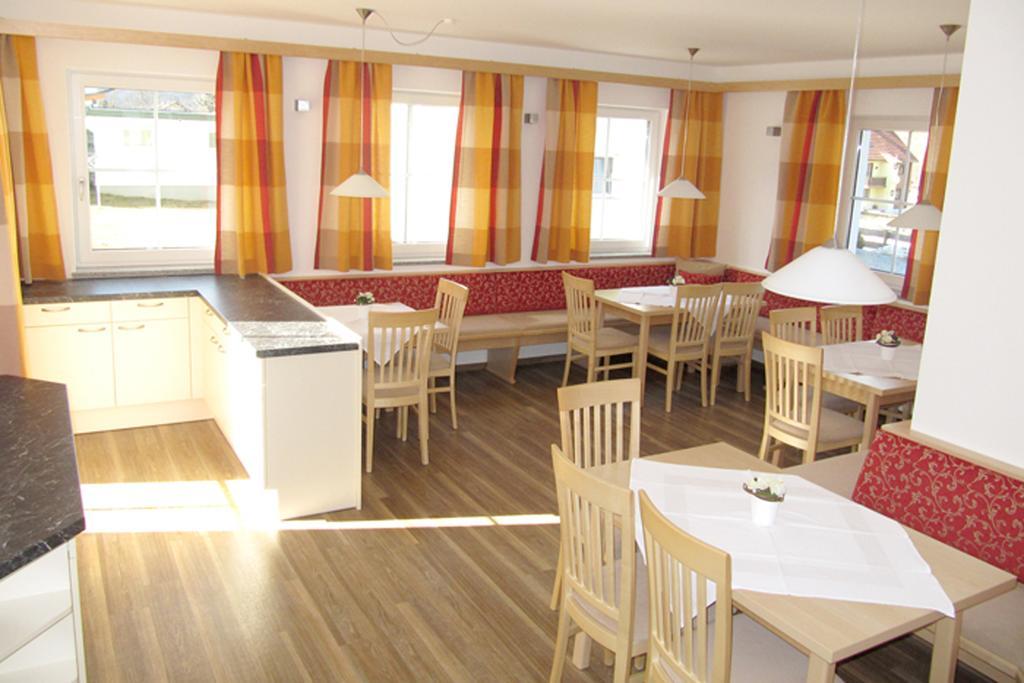 לינה וארוחת בוקר סנט גאורגן אוב מוראו Haus Ofner Am Kreischberg חדר תמונה